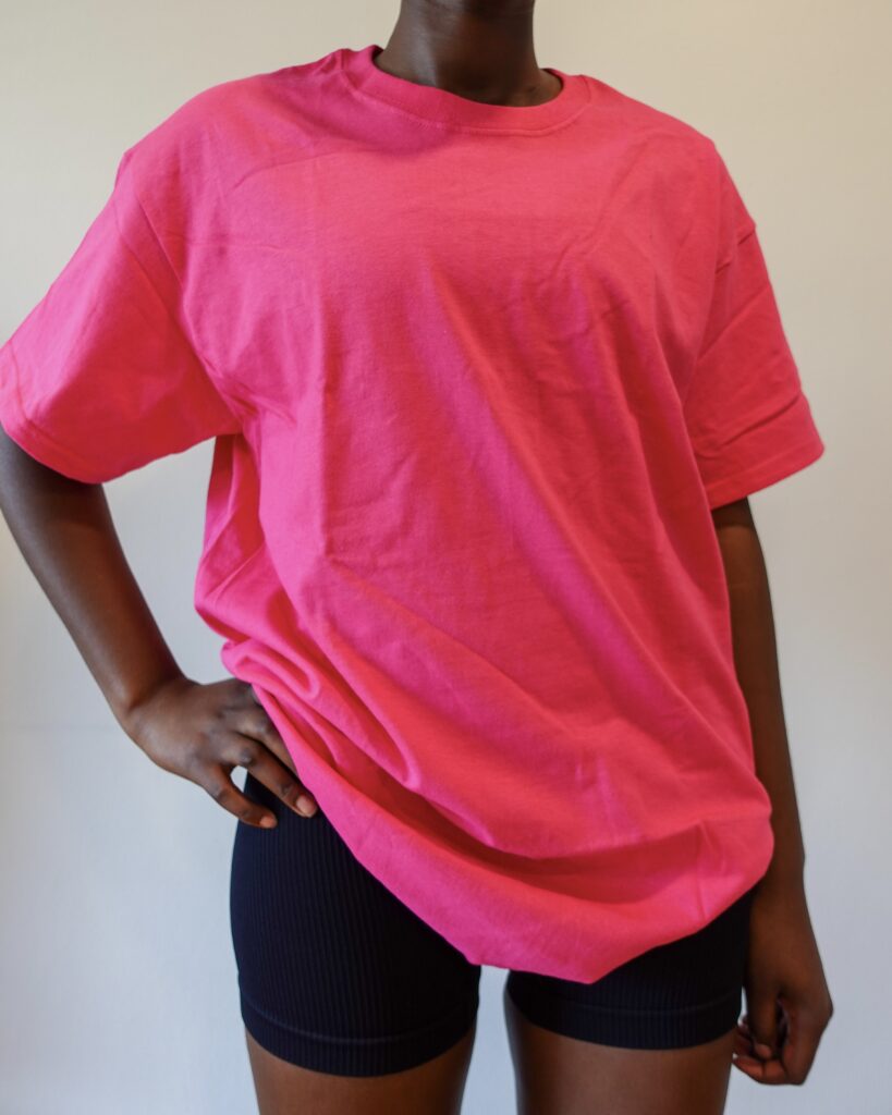 pink t-shirt