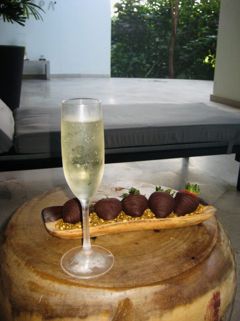 Sparkling wine and chocolate covered strawberries